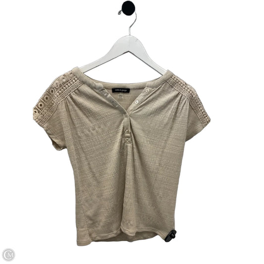 Top Short Sleeve By Cable And Gauge In Beige, Size: Xs