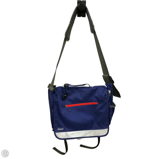 Laptop Bag By Patagonia, Size: Large