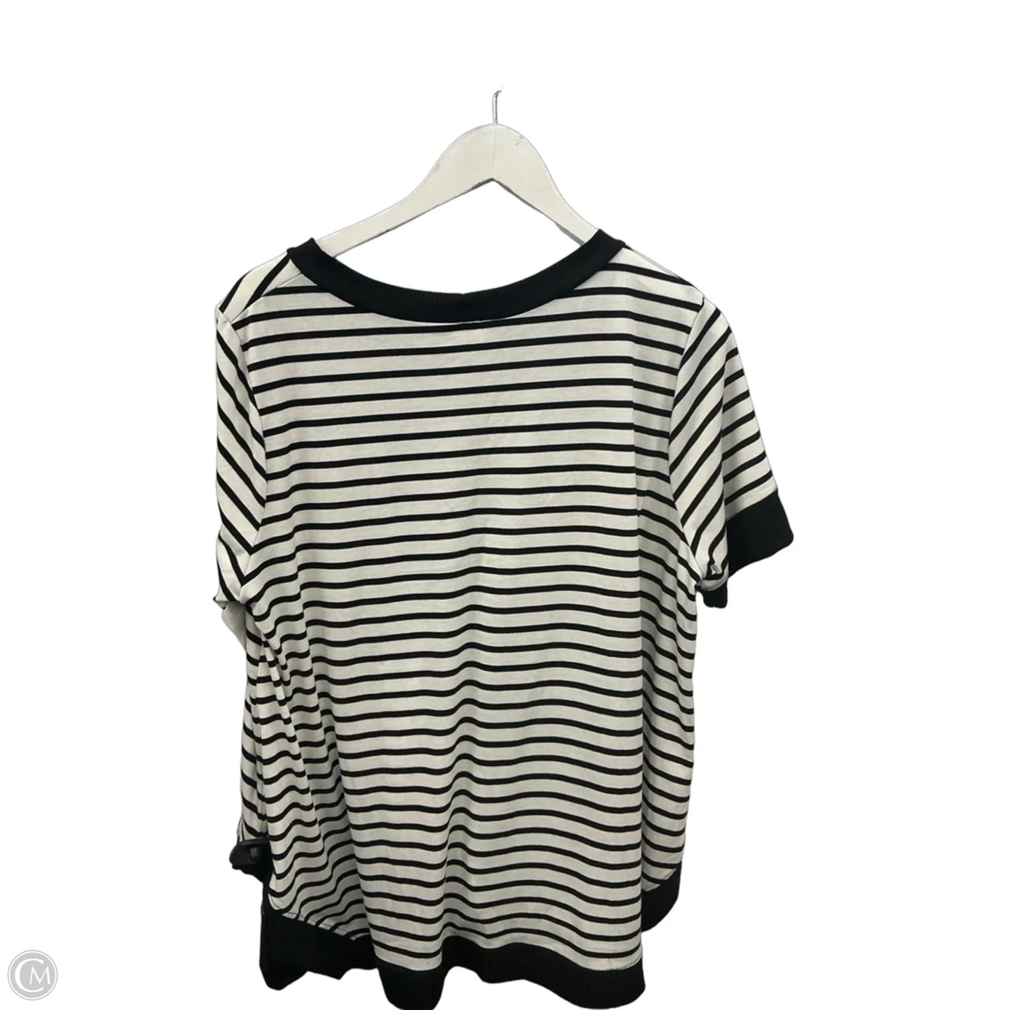 Top Short Sleeve By Like Love In Black & White, Size: 2x
