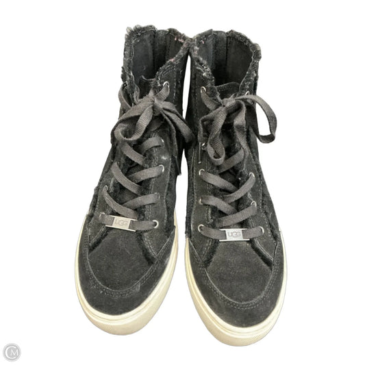 Shoes Designer By Ugg In Black, Size: 9