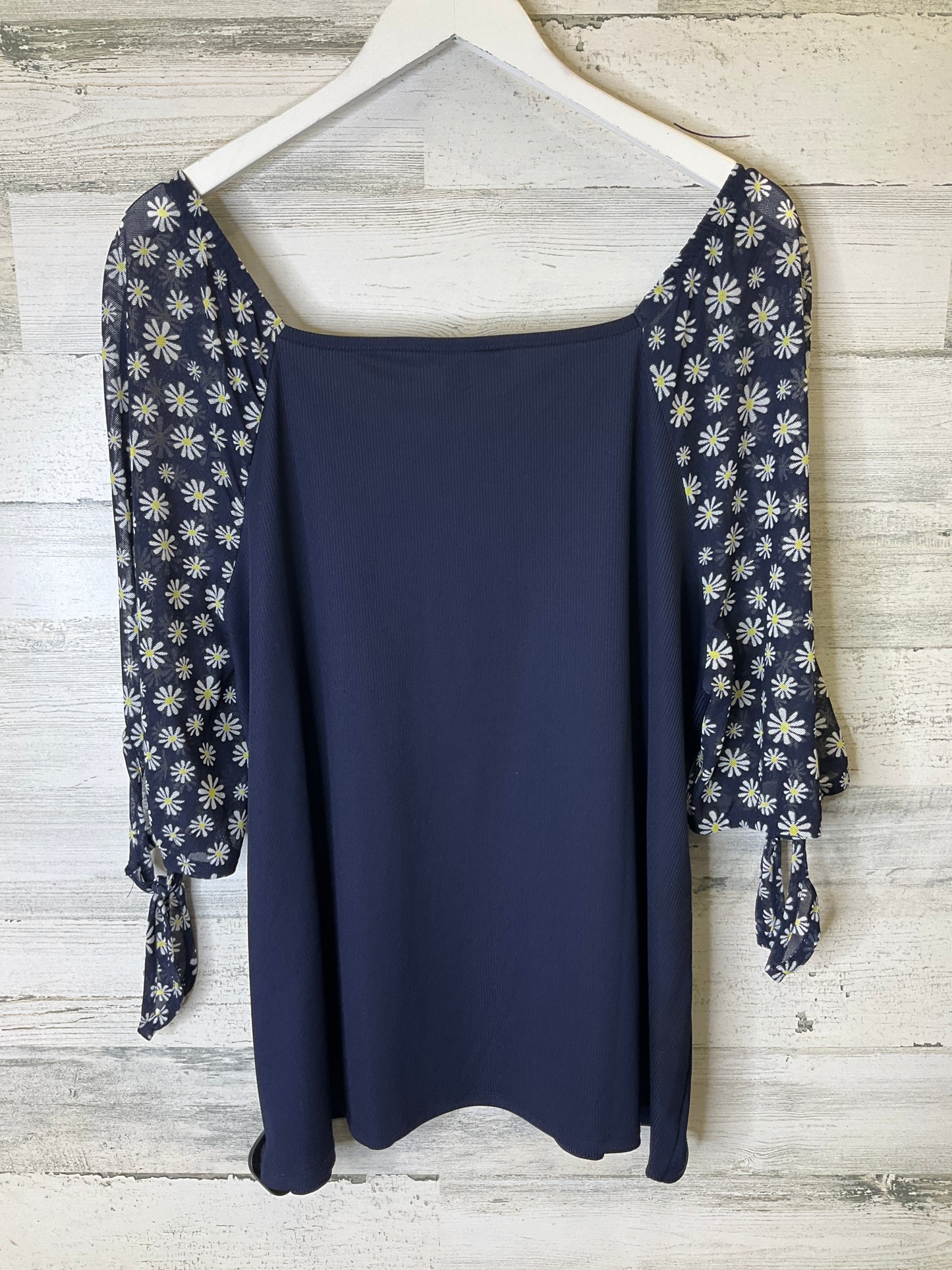 Navy Top Short Sleeve Cato, Size 2x