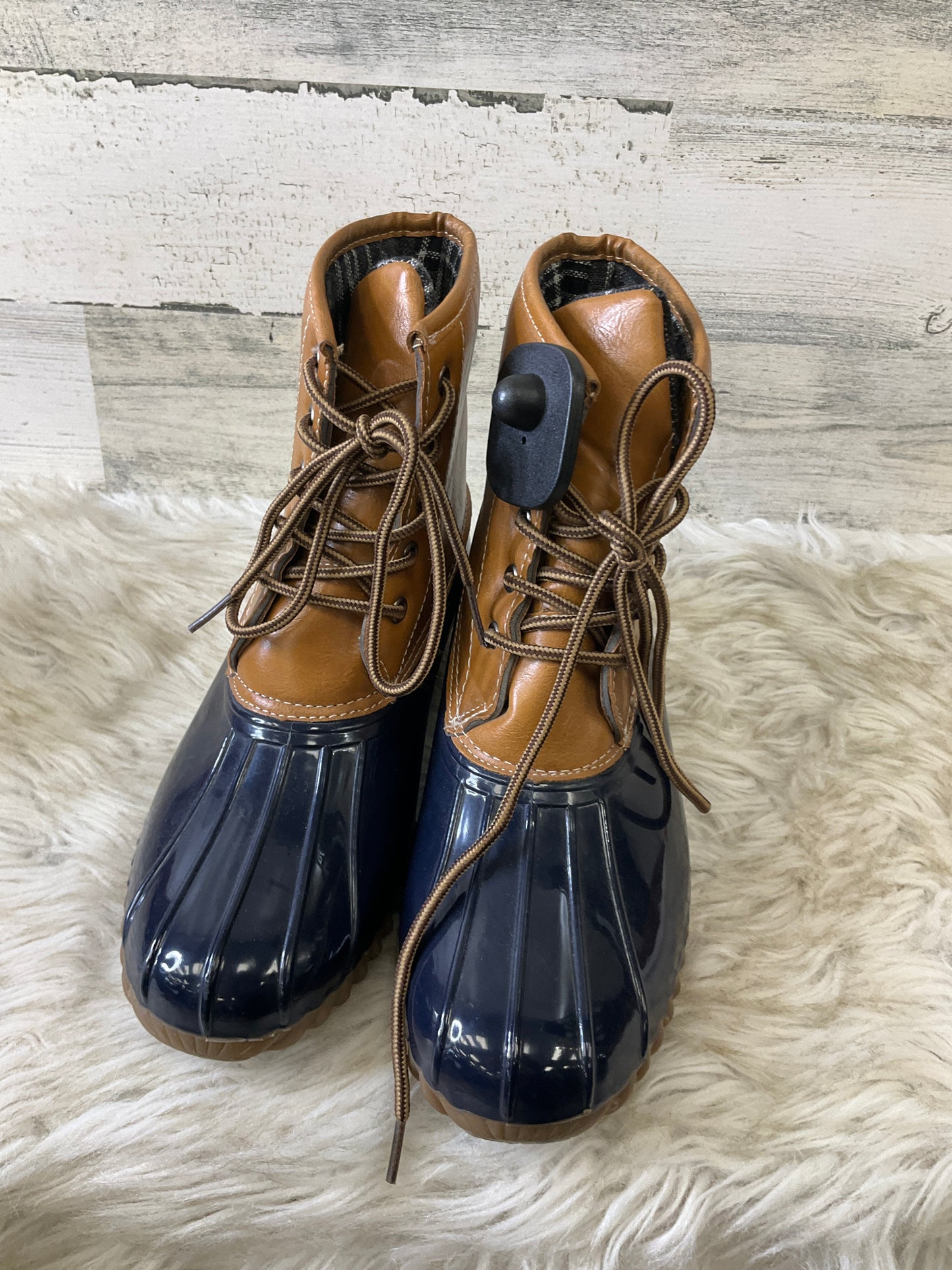 Boots Rain By Clothes Mentor In Navy, Size: 6