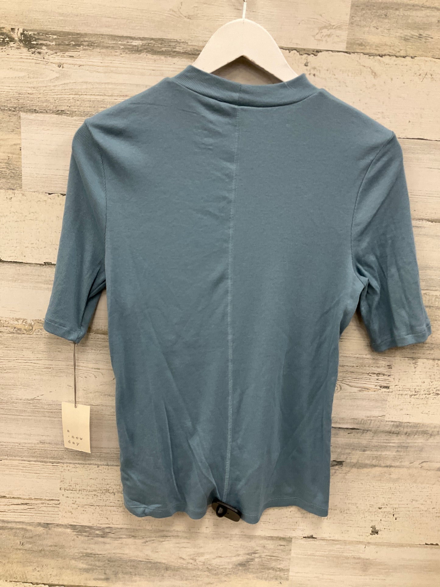 Top Short Sleeve By A New Day In Blue, Size: M