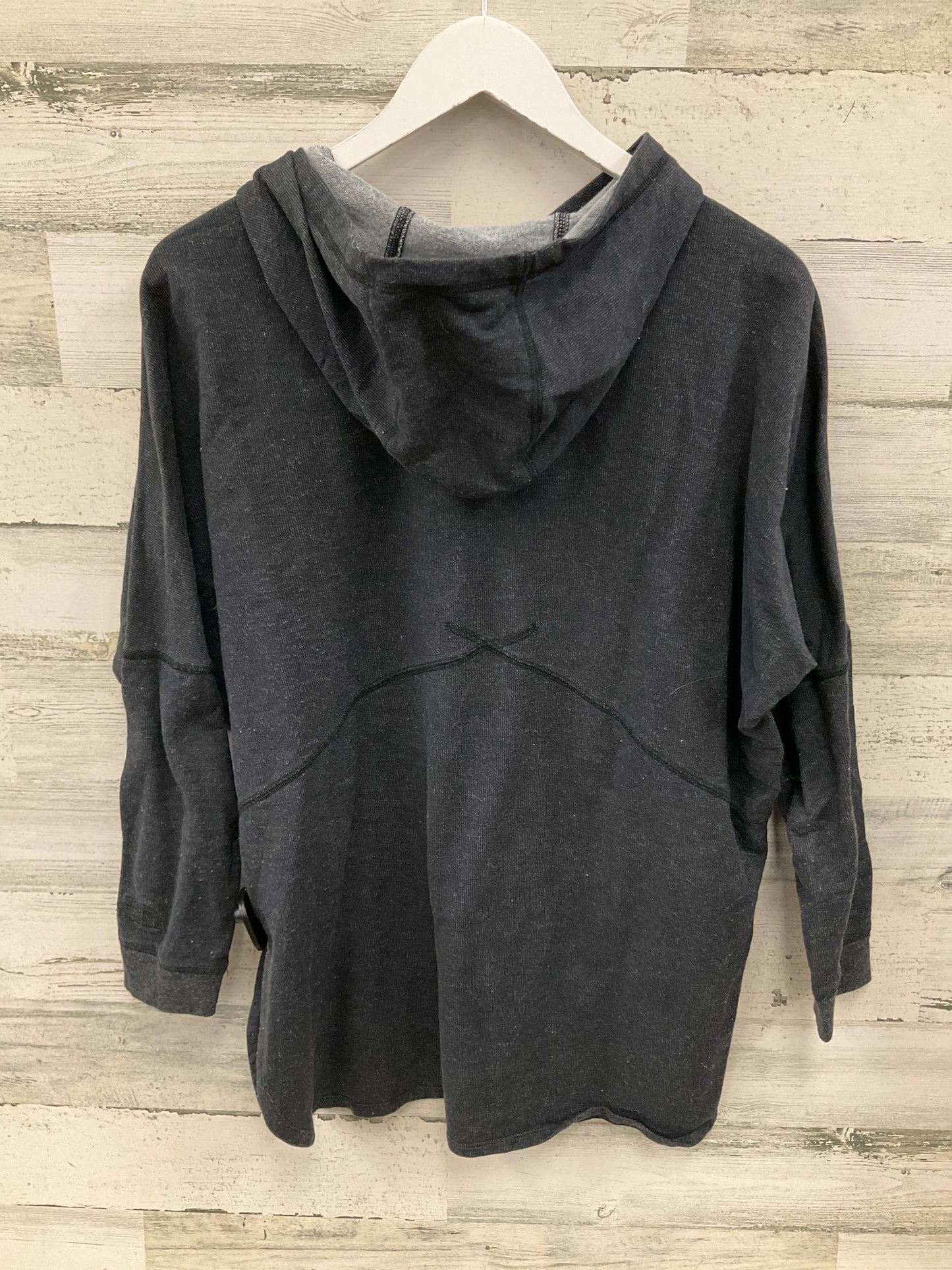 Top Long Sleeve By The North Face In Grey, Size: M