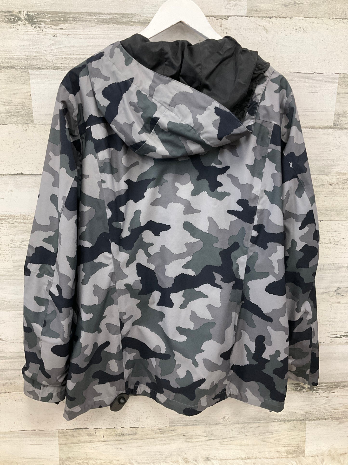 Coat Raincoat By Columbia In Camouflage Print, Size: L