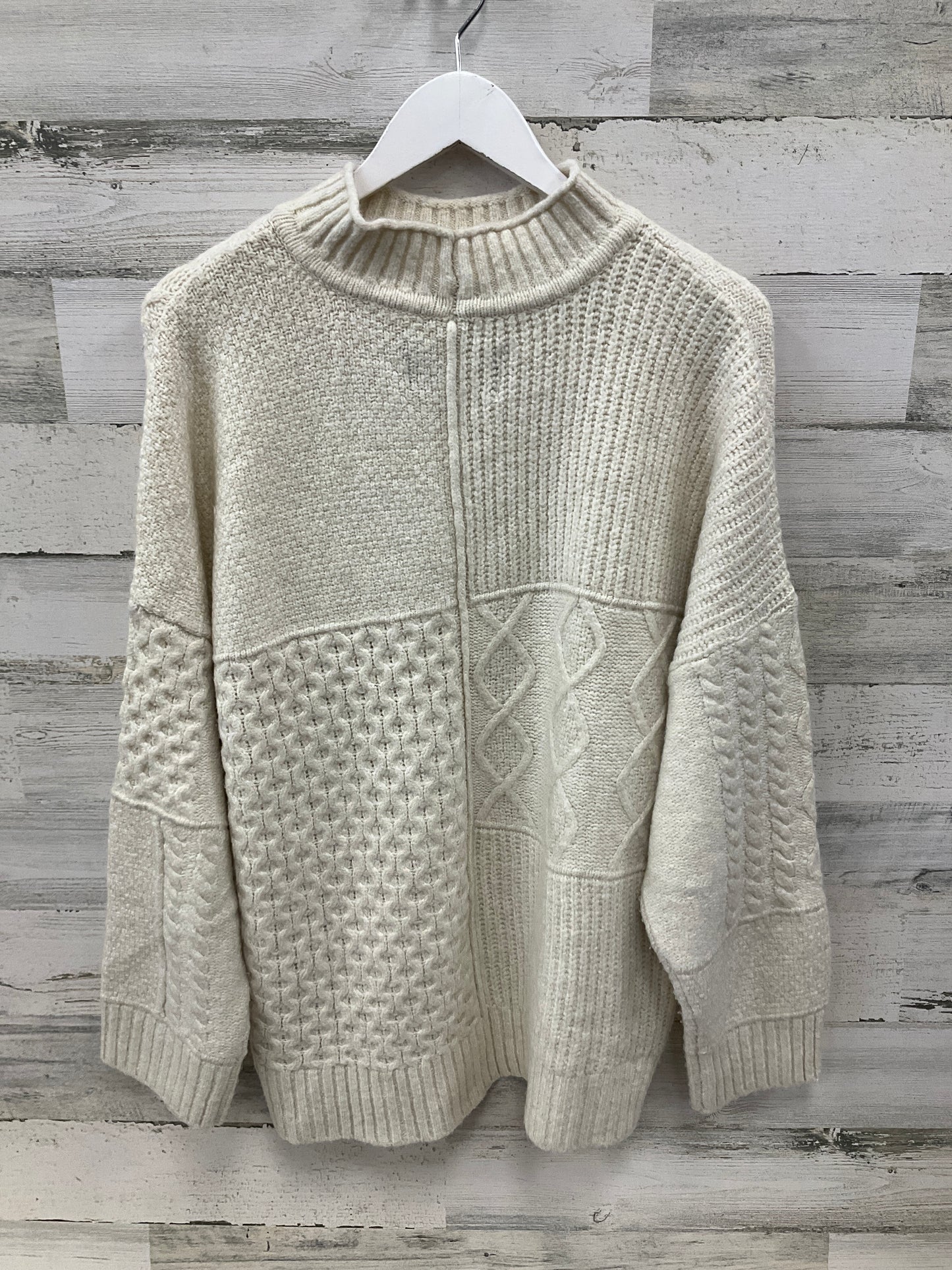 Sweater By American Eagle In Cream, Size: Xl