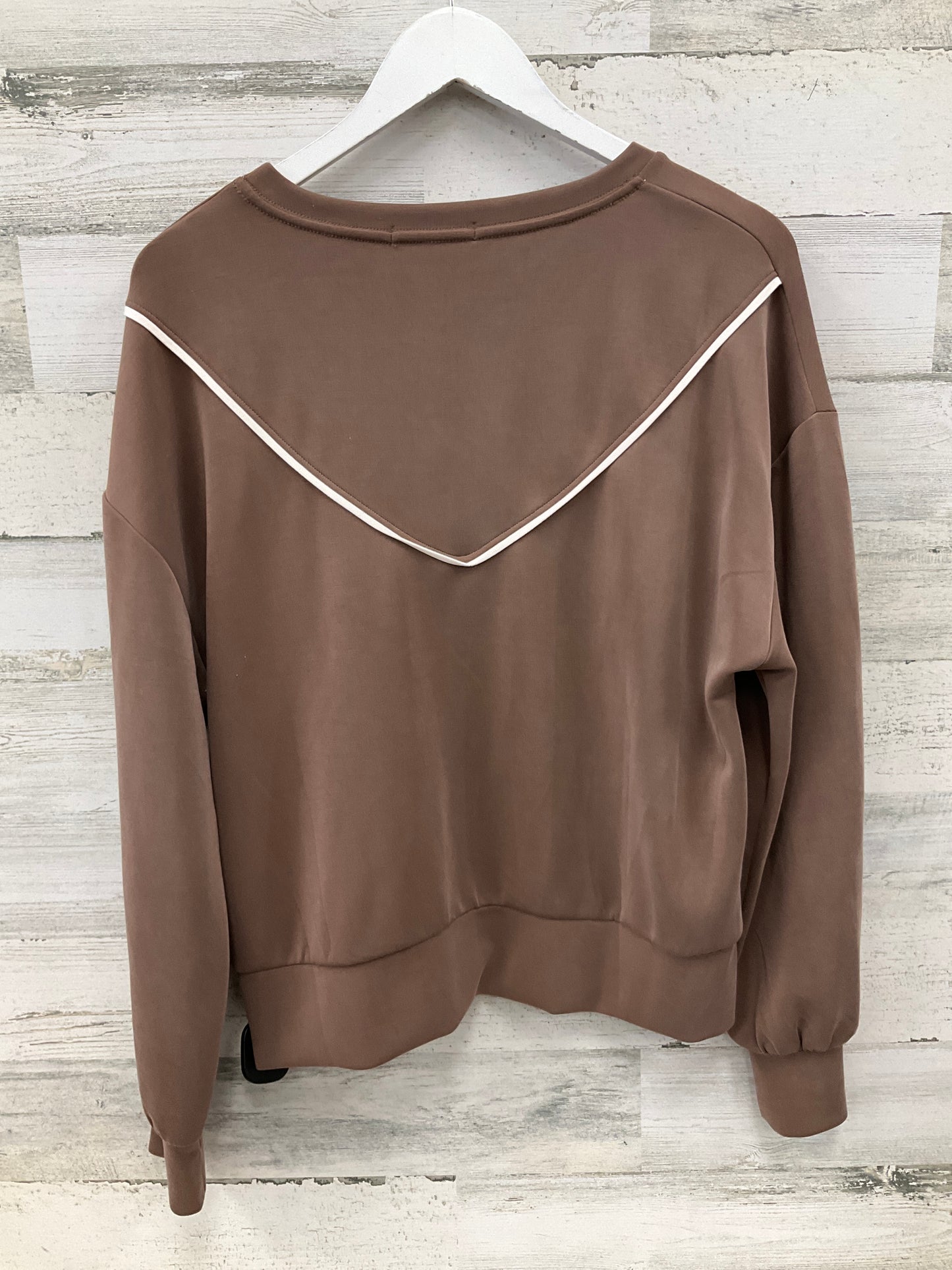 Top Long Sleeve By Clothes Mentor In Brown, Size: L