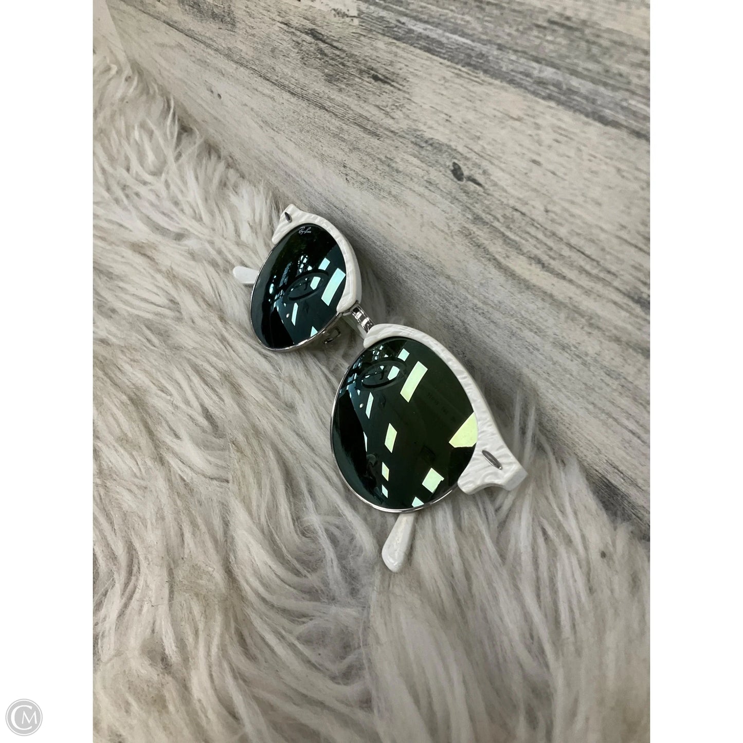 Sunglass Case Designer By Ray Ban, Size: Medium