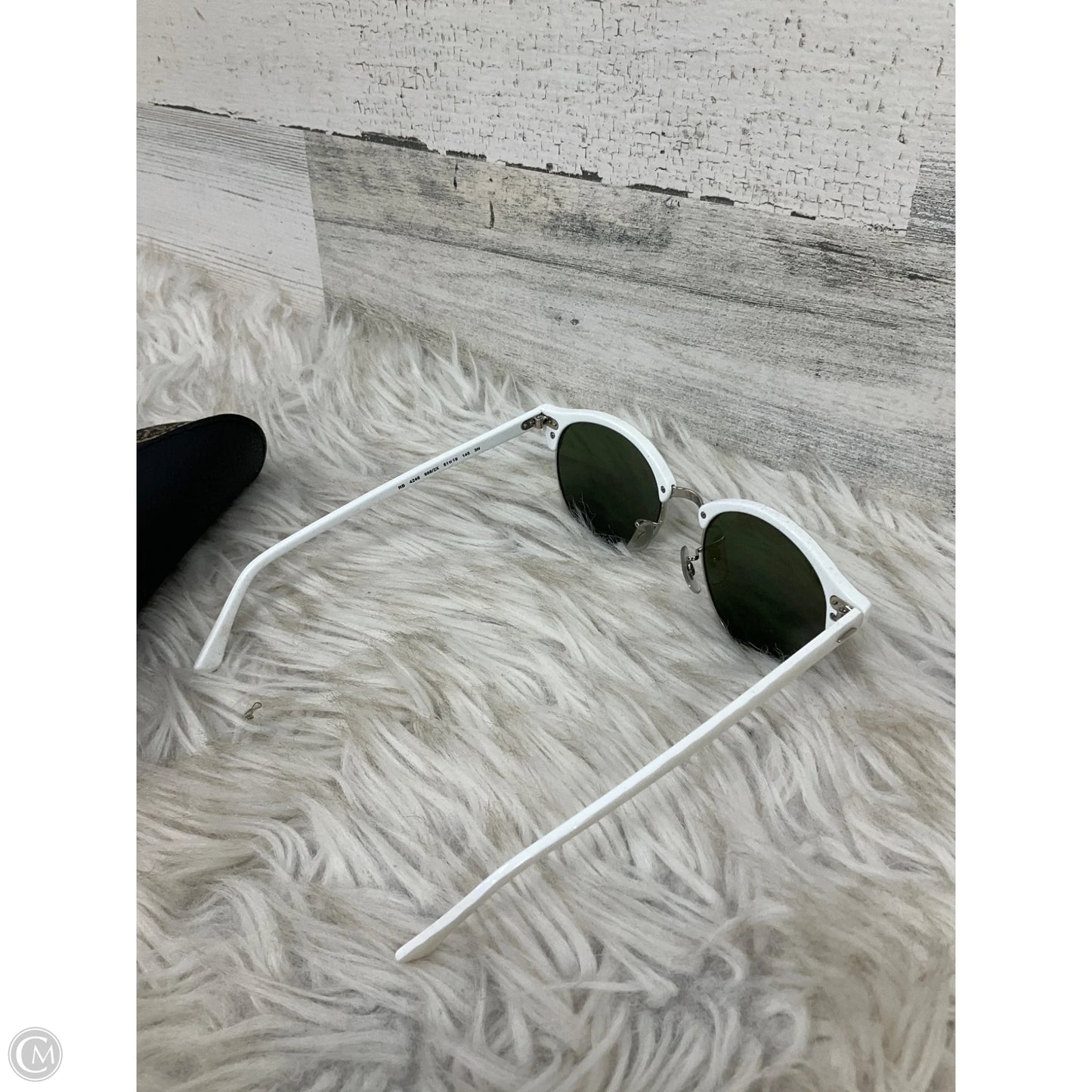 Sunglass Case Designer By Ray Ban, Size: Medium