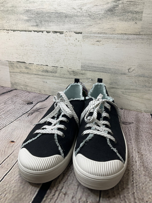 Shoes Sneakers By Bobs  Size: 9.5