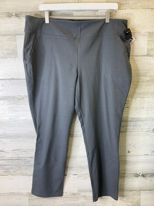 Grey Capris Clothes Mentor, Size 1x