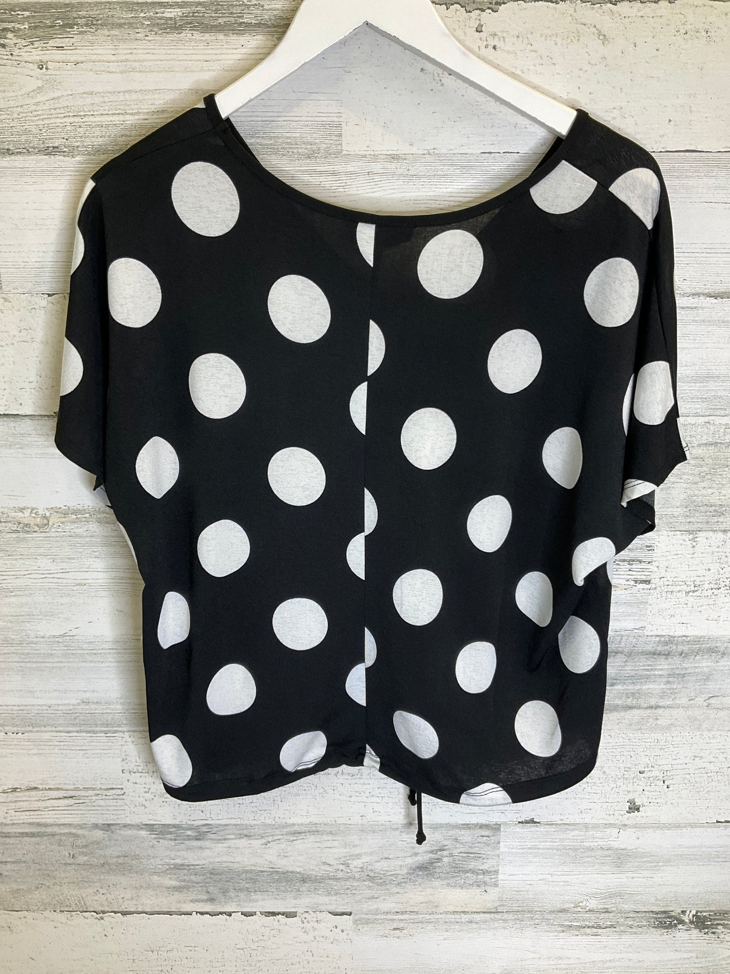 Black & White Top Short Sleeve Clothes Mentor, Size M