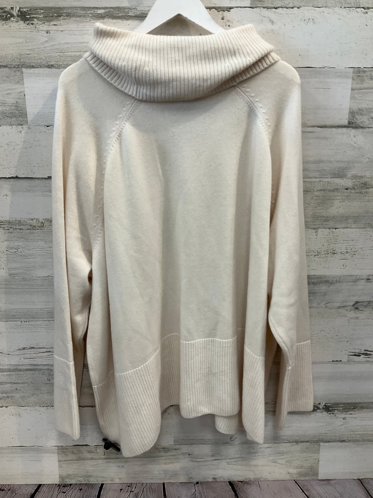 Sweater By Athleta In Ivory, Size: 3x