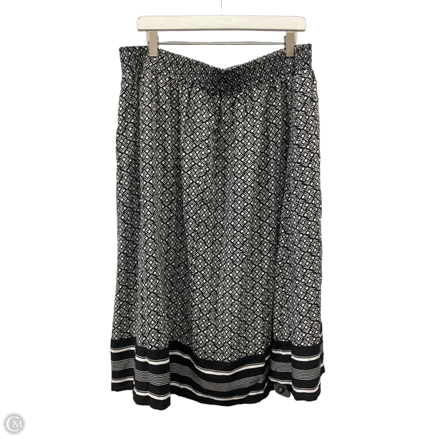 Skirt Maxi By Croft And Barrow In Black, Size: Xl