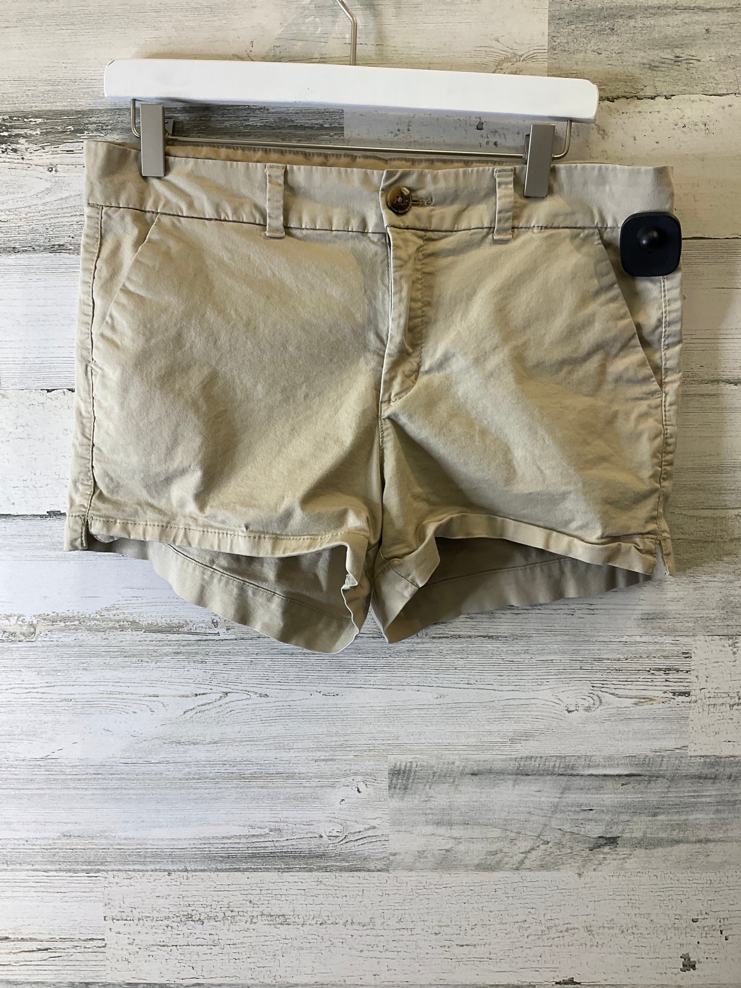 Tan Shorts Old Navy, Size 10