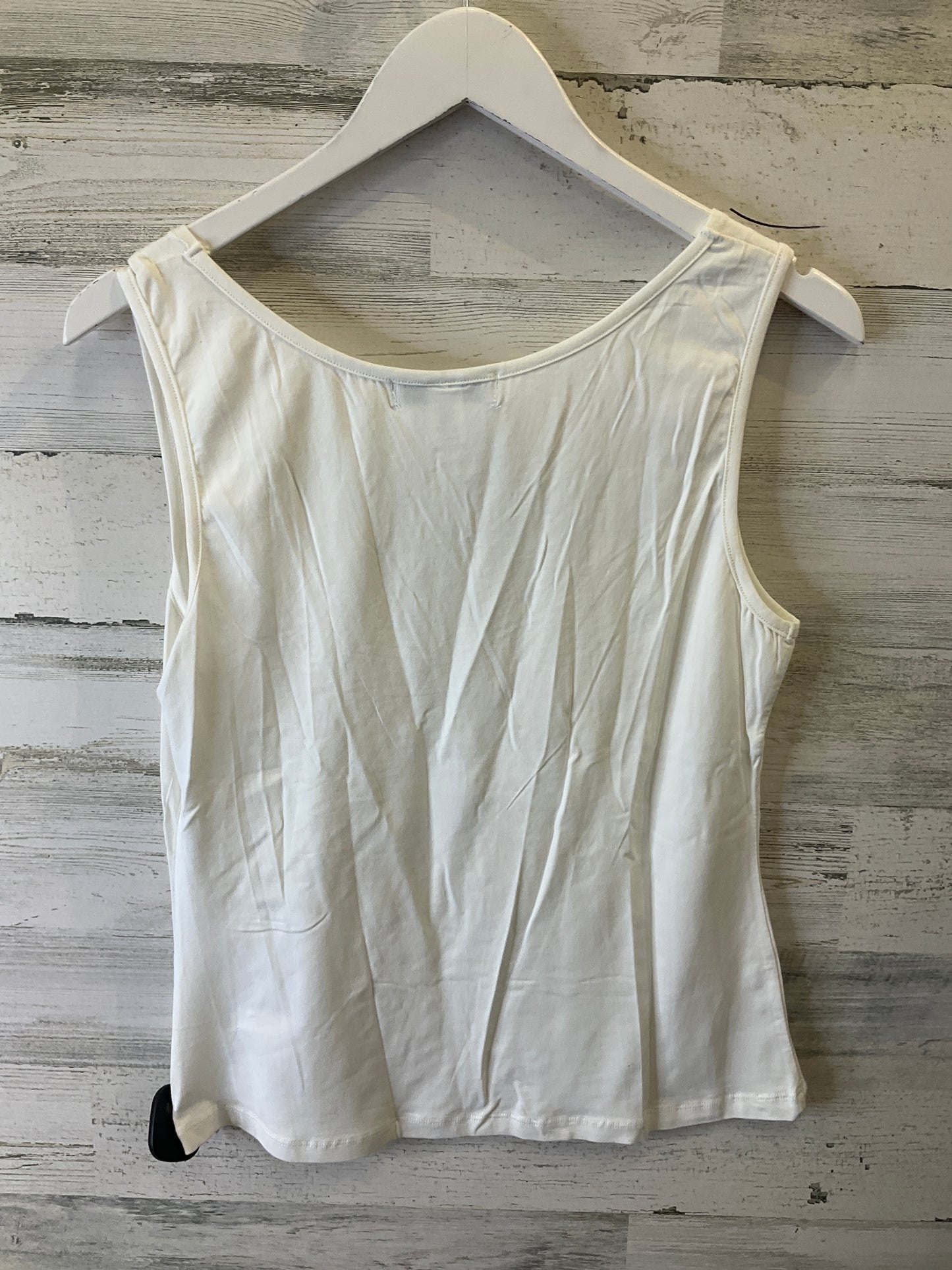 White Top Sleeveless Clothes Mentor, Size L