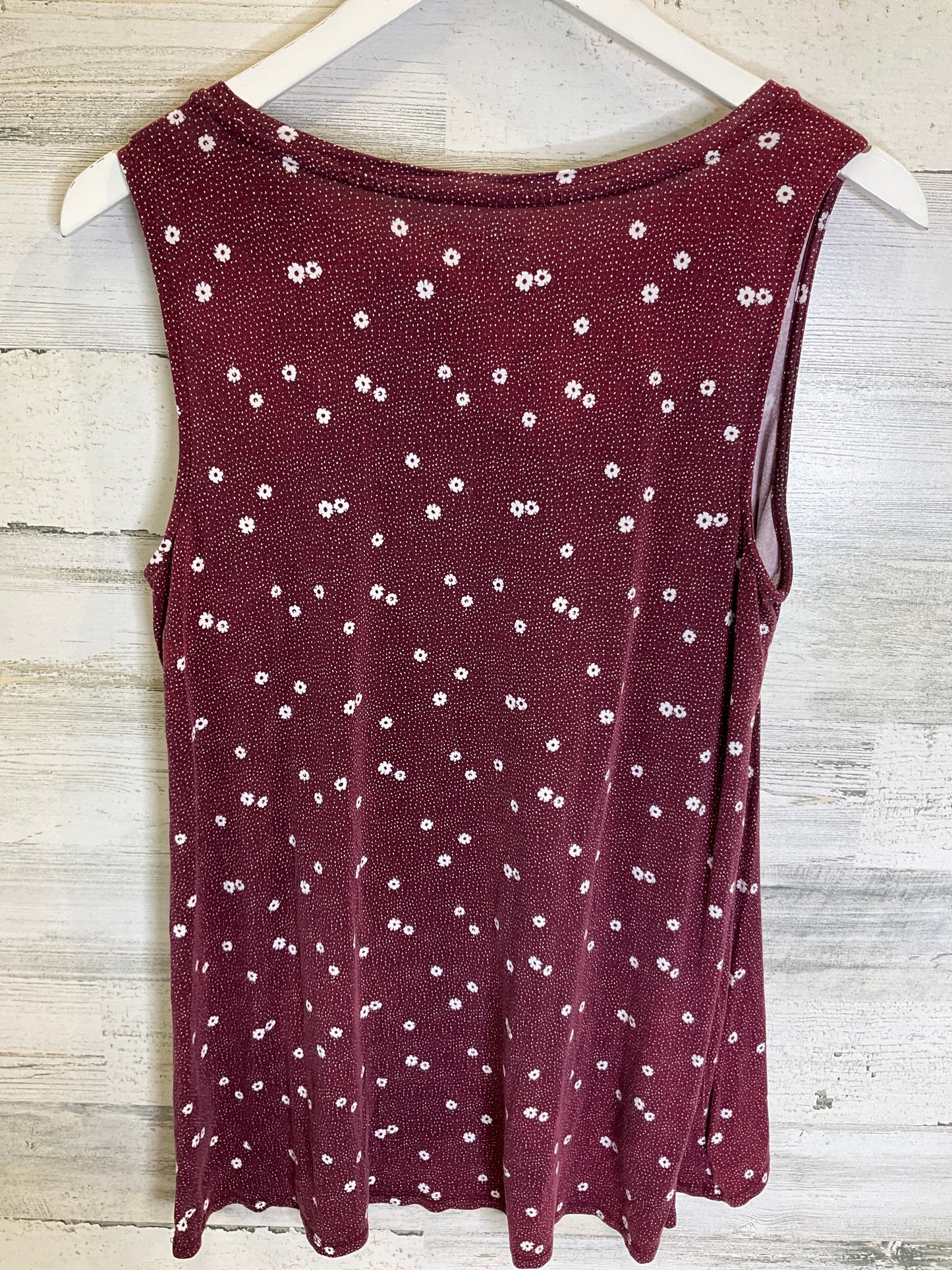 Red Top Sleeveless Amazon Essentials, Size M