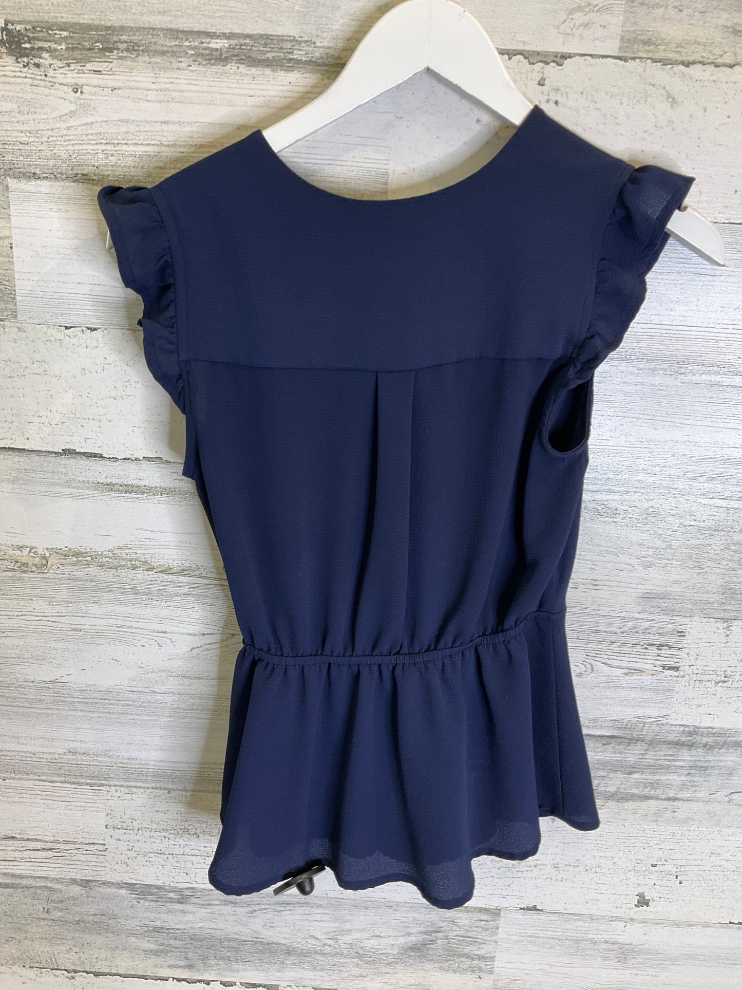 Top Short Sleeve By Monteau In Blue, Size: M