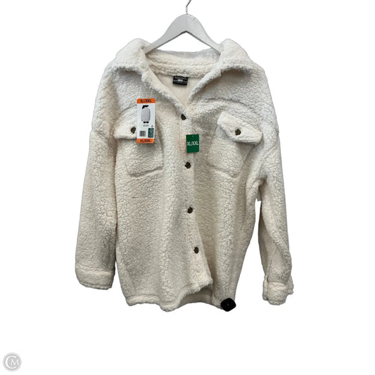 Jacket Faux Fur & Sherpa By 32 Degrees In White, Size: Xxl