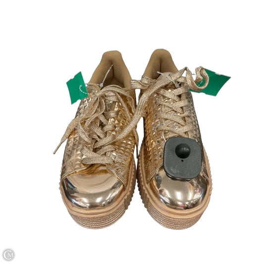 Shoes Sneakers By Qupid In Gold, Size: 8