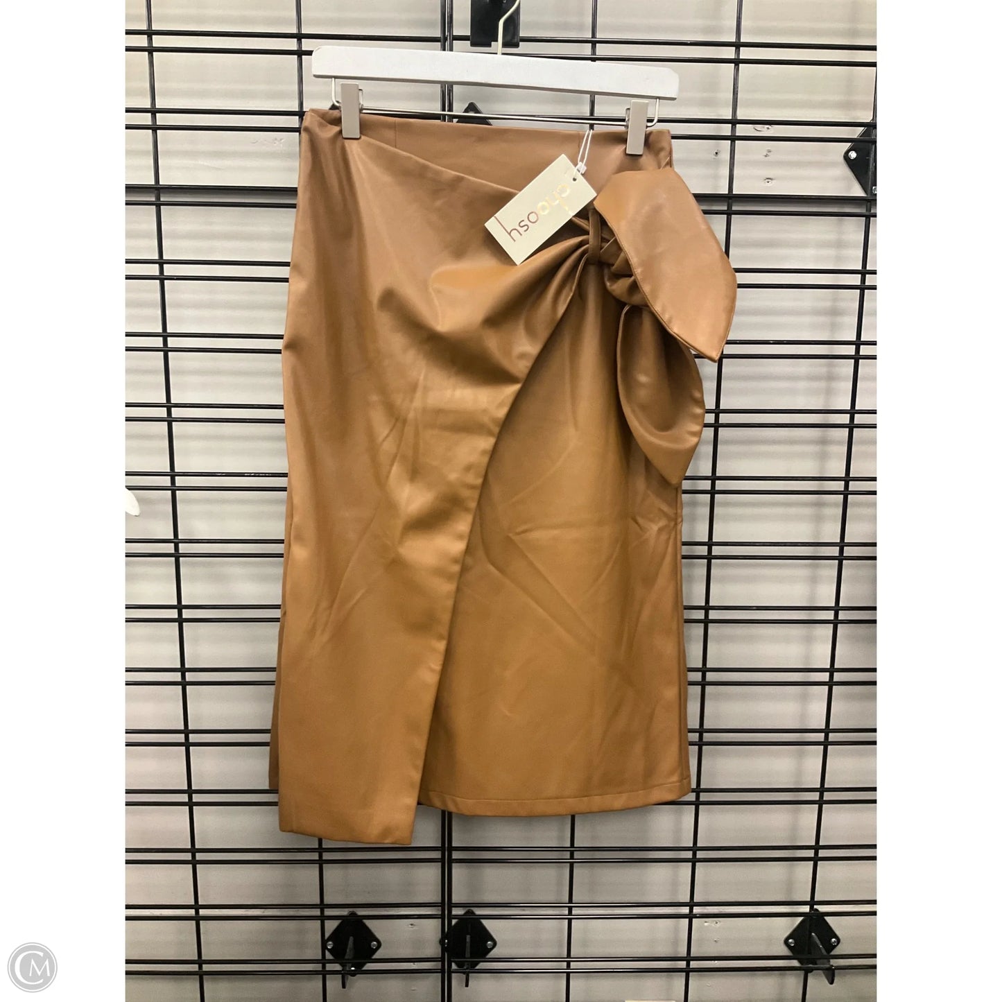 Skirt Midi By Clothes Mentor In Tan, Size: 8