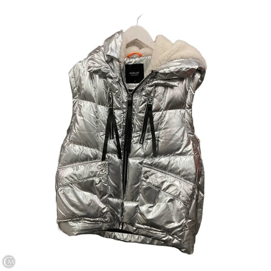 Vest Puffer & Quilted By Clothes Mentor In Silver, Size: M