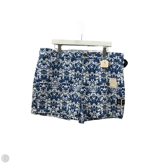 Shorts By St Johns Bay In Paisley Print, Size: 18