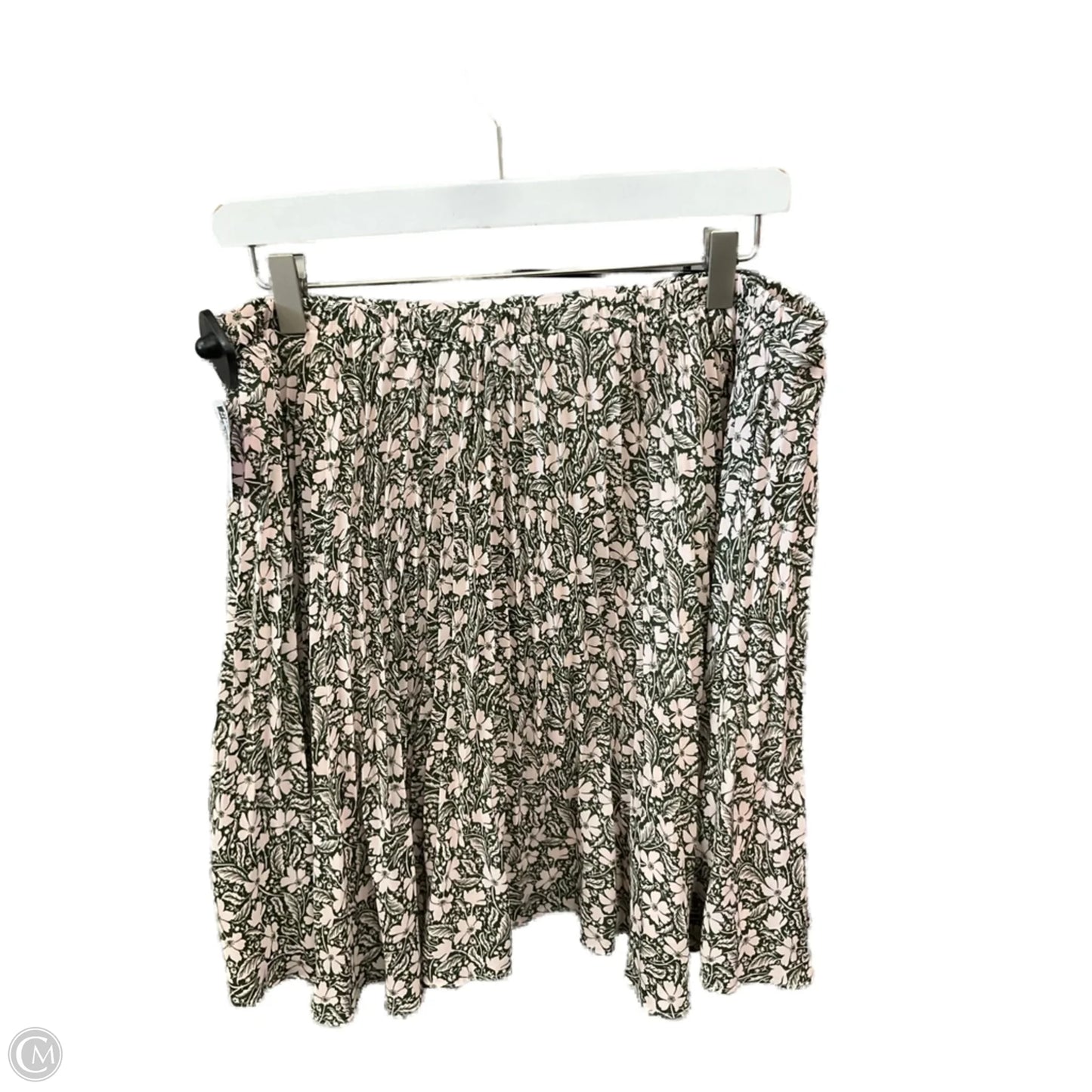 Skirt Mini & Short By Clothes Mentor In Green & Pink, Size: 16