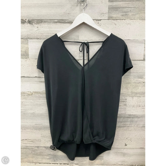 Top Short Sleeve By Green Envelope In Black, Size: L