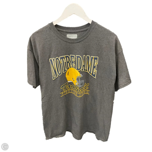 Top Short Sleeve By Clothes Mentor In Grey, Size: Xl