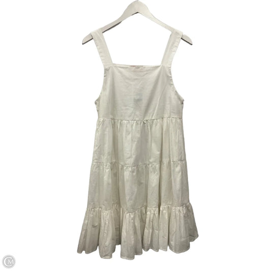 Dress Casual Short By Clothes Mentor In White, Size: M