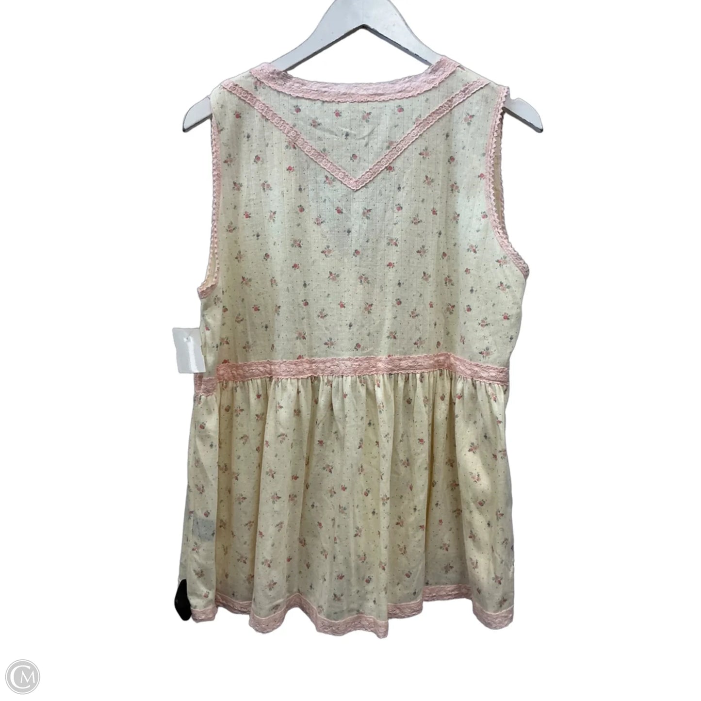 Top Sleeveless By Pol In Cream, Size: L
