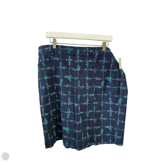 Shorts By Isaac Mizrahi Live Qvc In Navy, Size: 18