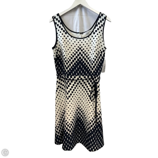 Dress Casual Short By Studio 1 In Blue & White, Size: L