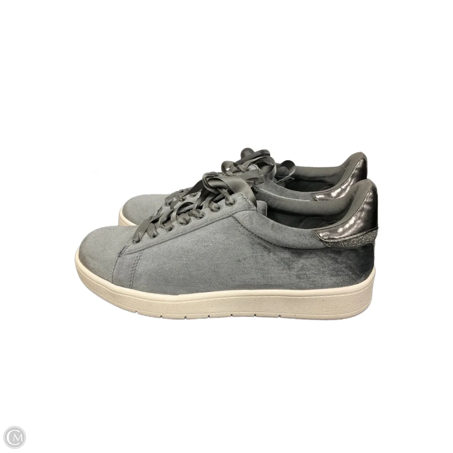 Shoes Flats By White House Black Market In Grey, Size: 8