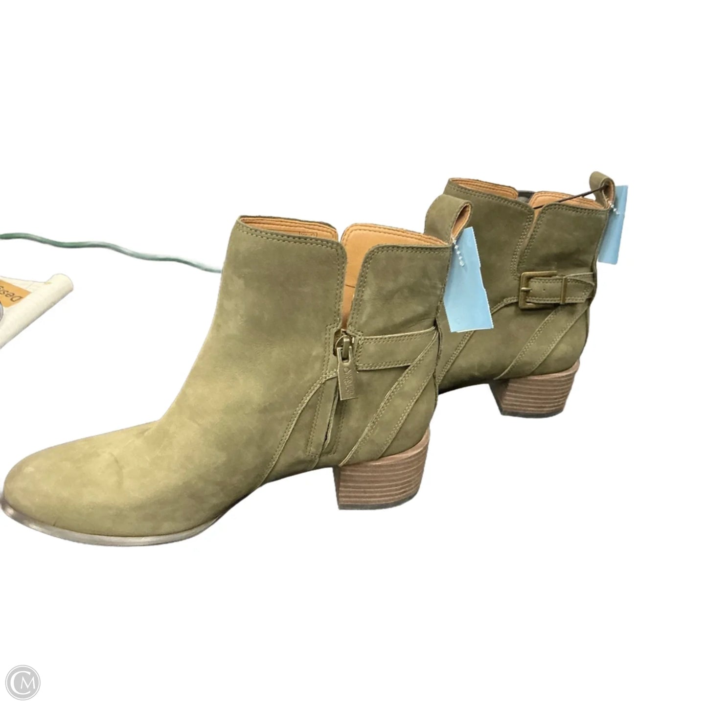 Boots Ankle Heels By Vionic In Green, Size: 8