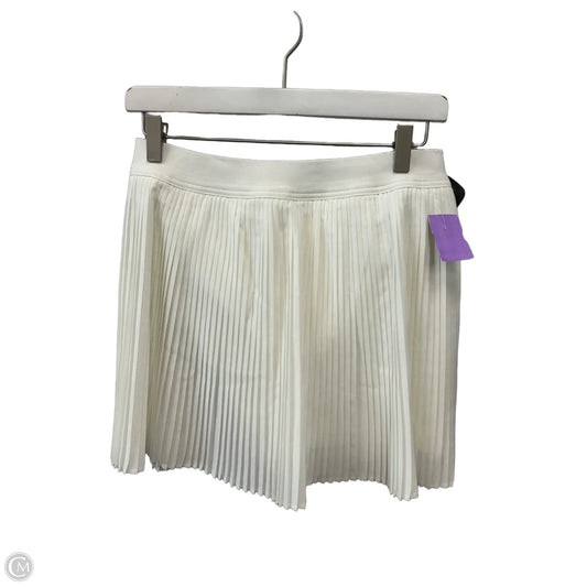Athletic Skort By Old Navy In White, Size: M