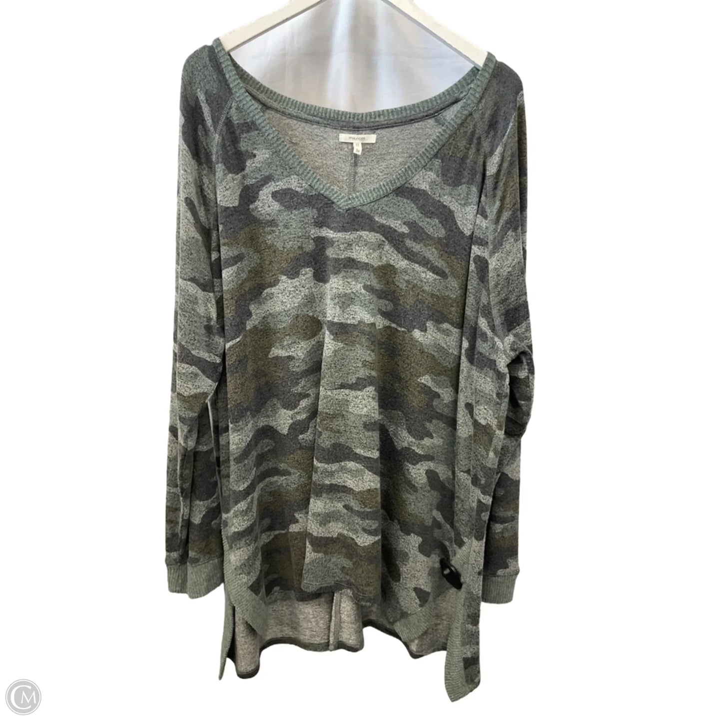 Top Long Sleeve By Maurices In Green, Size: 3x
