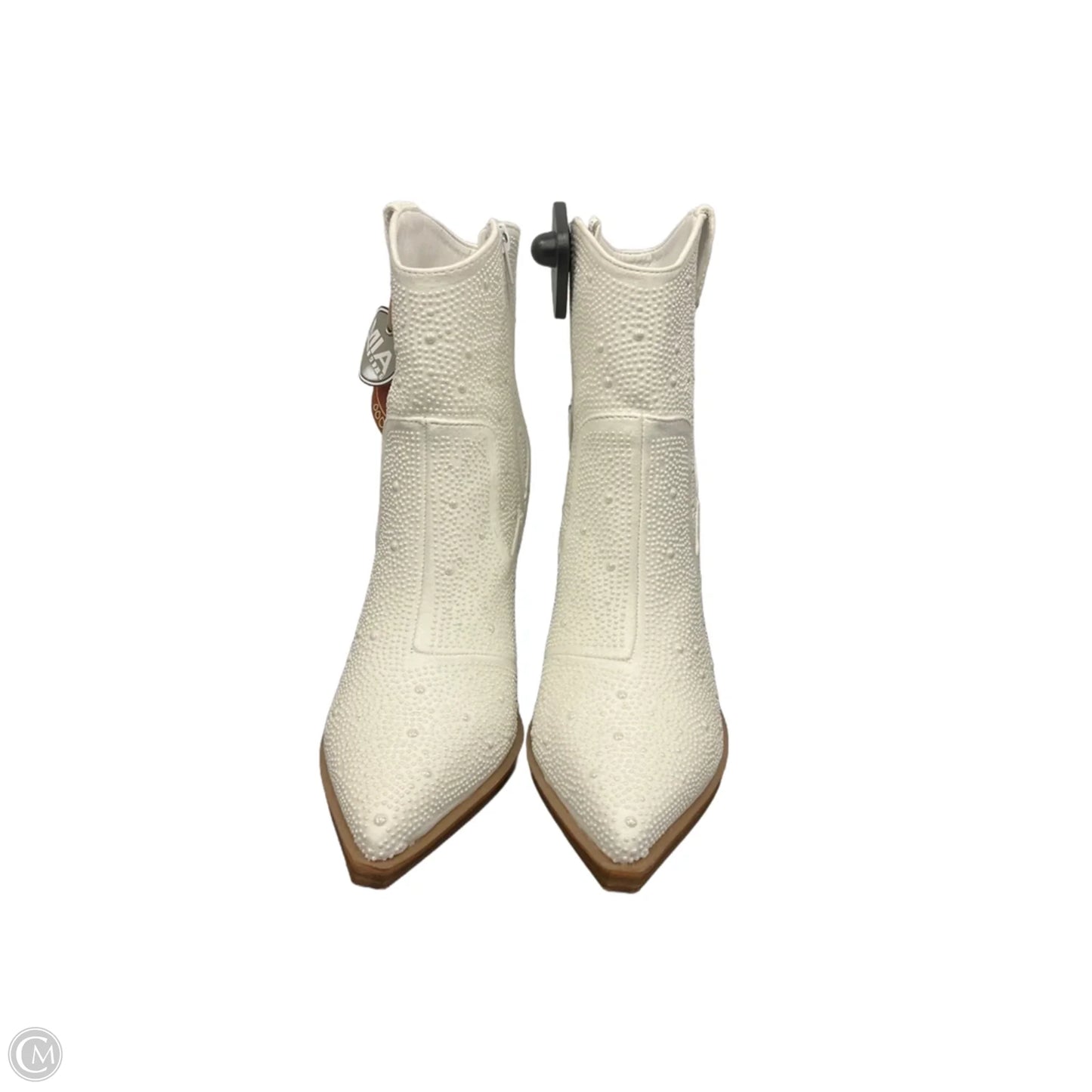 Boots Ankle Heels By Mia In Cream, Size: 9