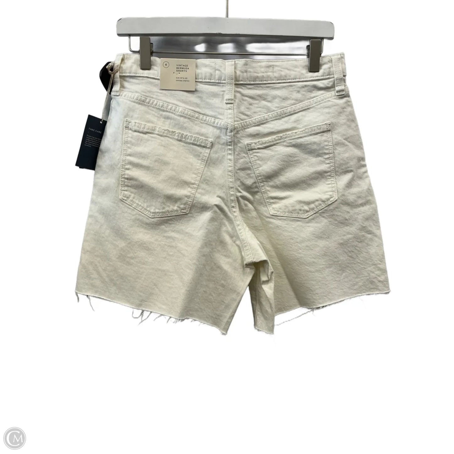 Shorts By Universal Thread In White, Size: 6