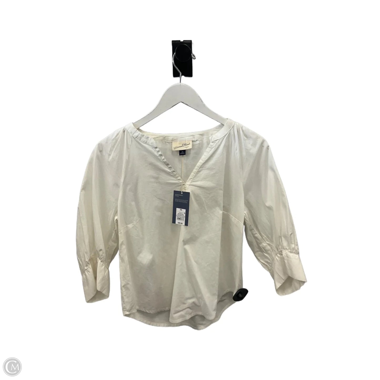 Top 3/4 Sleeve Basic By Universal Thread In White, Size: Xs