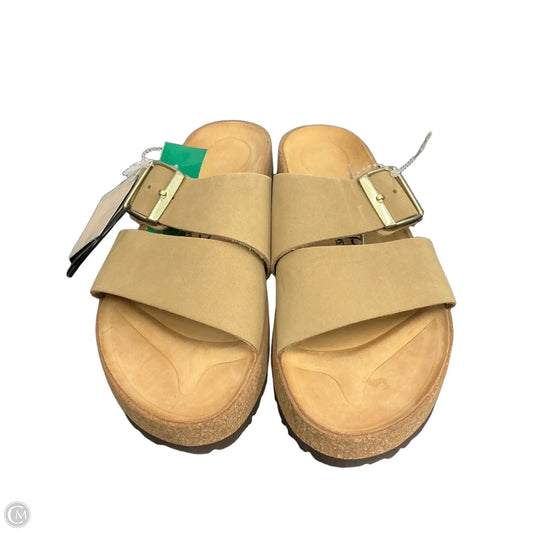 Sandals Flats By Birkenstock In Tan, Size: 6