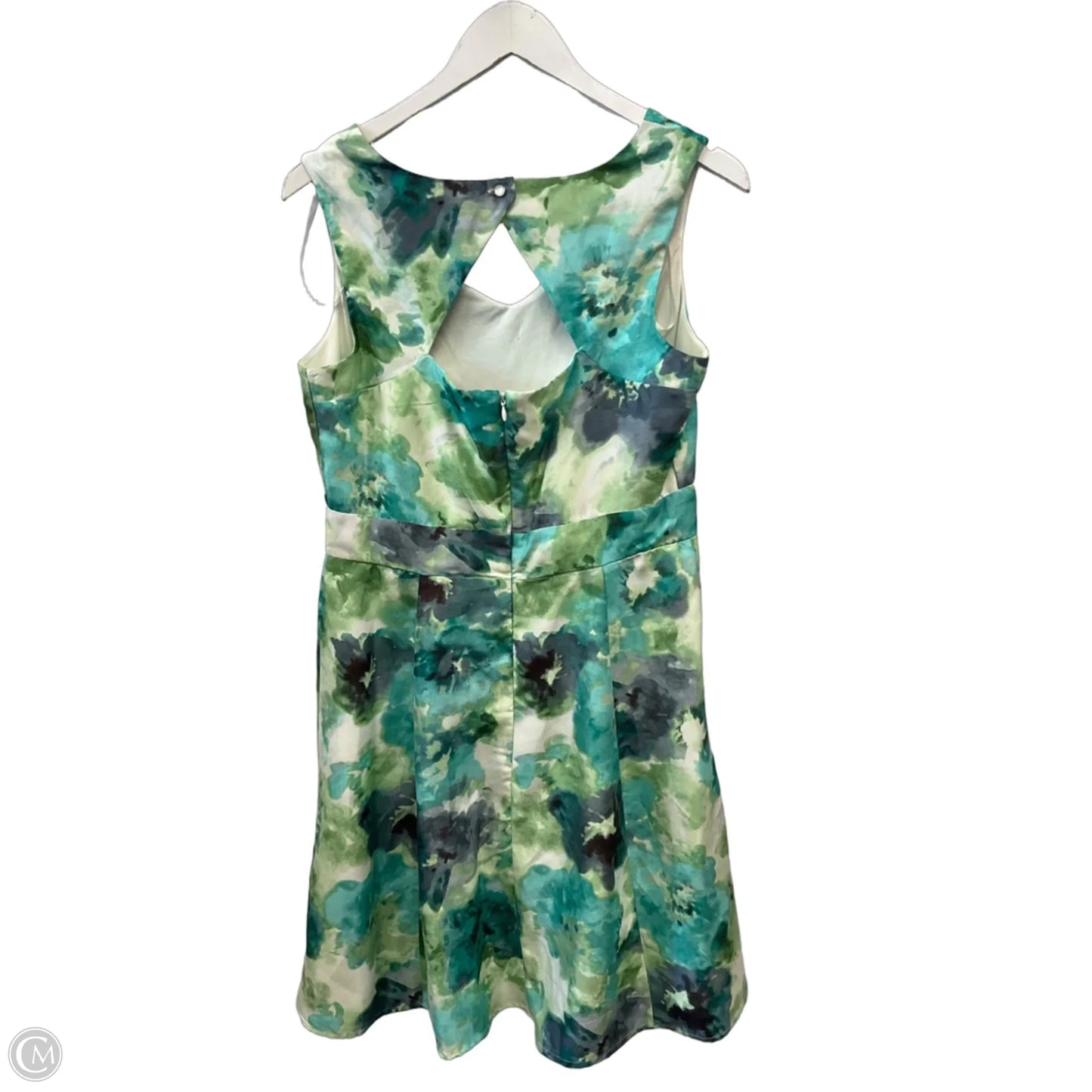 Dress Casual Short By Metaphor In Green, Size: M
