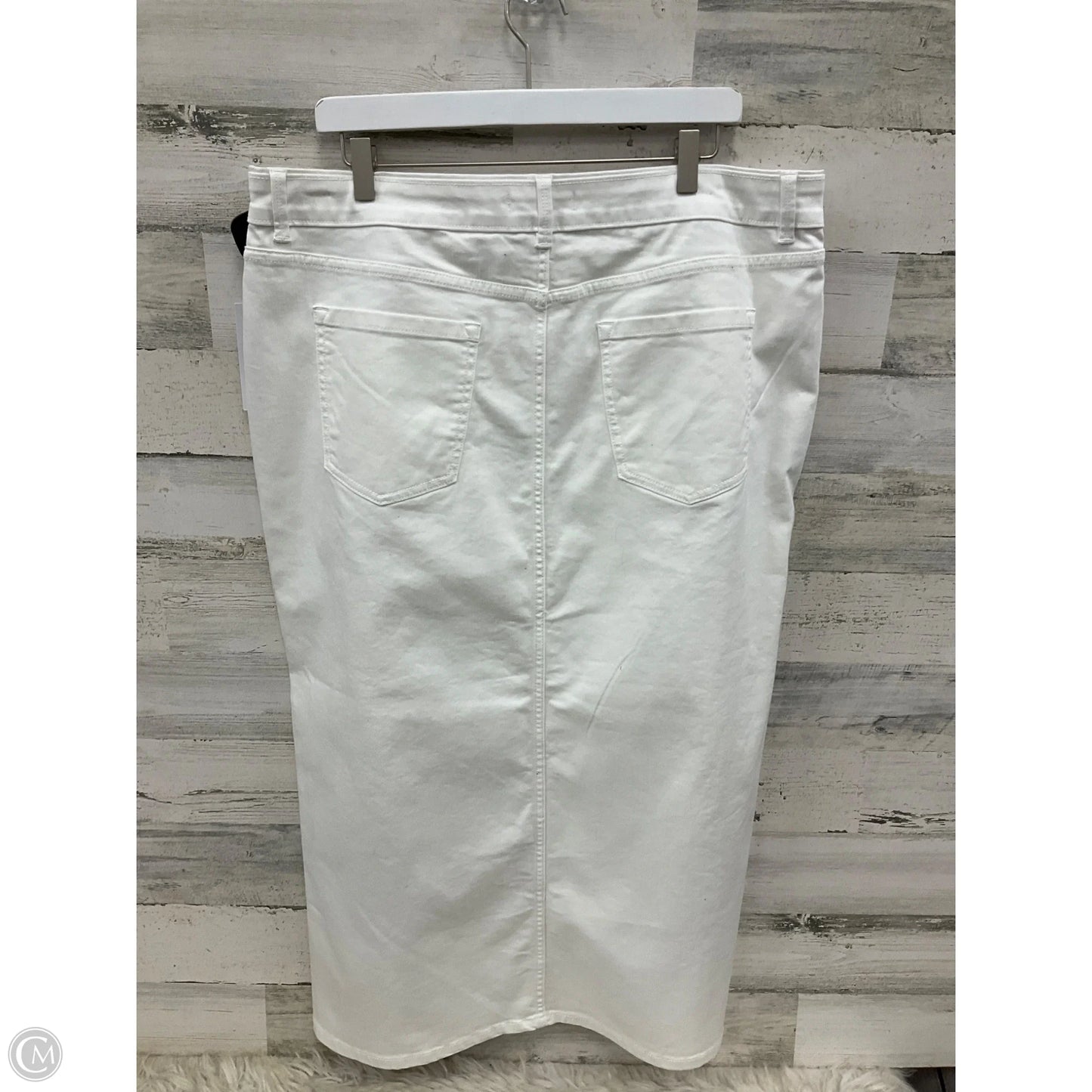 Skirt Midi By Liz Claiborne In White, Size: 16