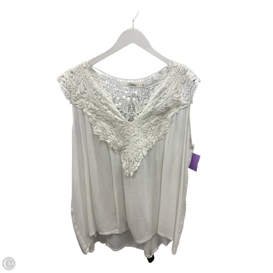 Top Short Sleeve By Solitaire In White, Size: 1x