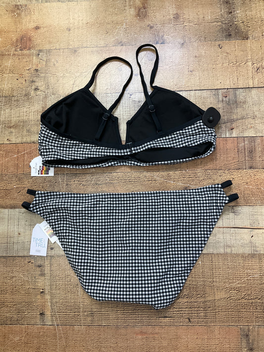 Swimsuit 2pc By Time And Tru  Size: 1x