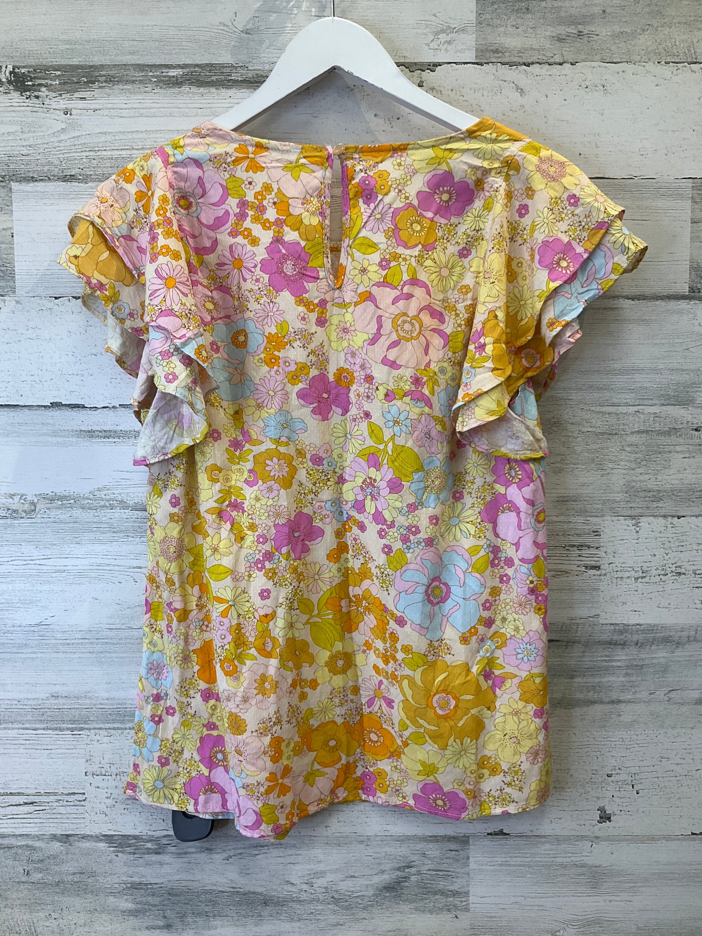 Yellow Top Short Sleeve Clothes Mentor, Size S