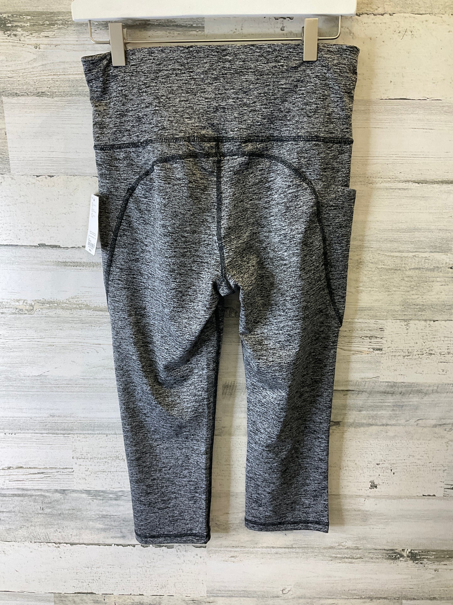 Athletic Leggings Capris By Xersion In Grey, Size: S