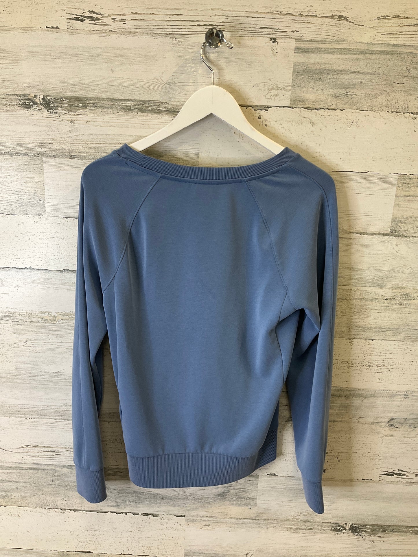 Athletic Top Long Sleeve Crewneck By Athleta In Blue, Size: Xs