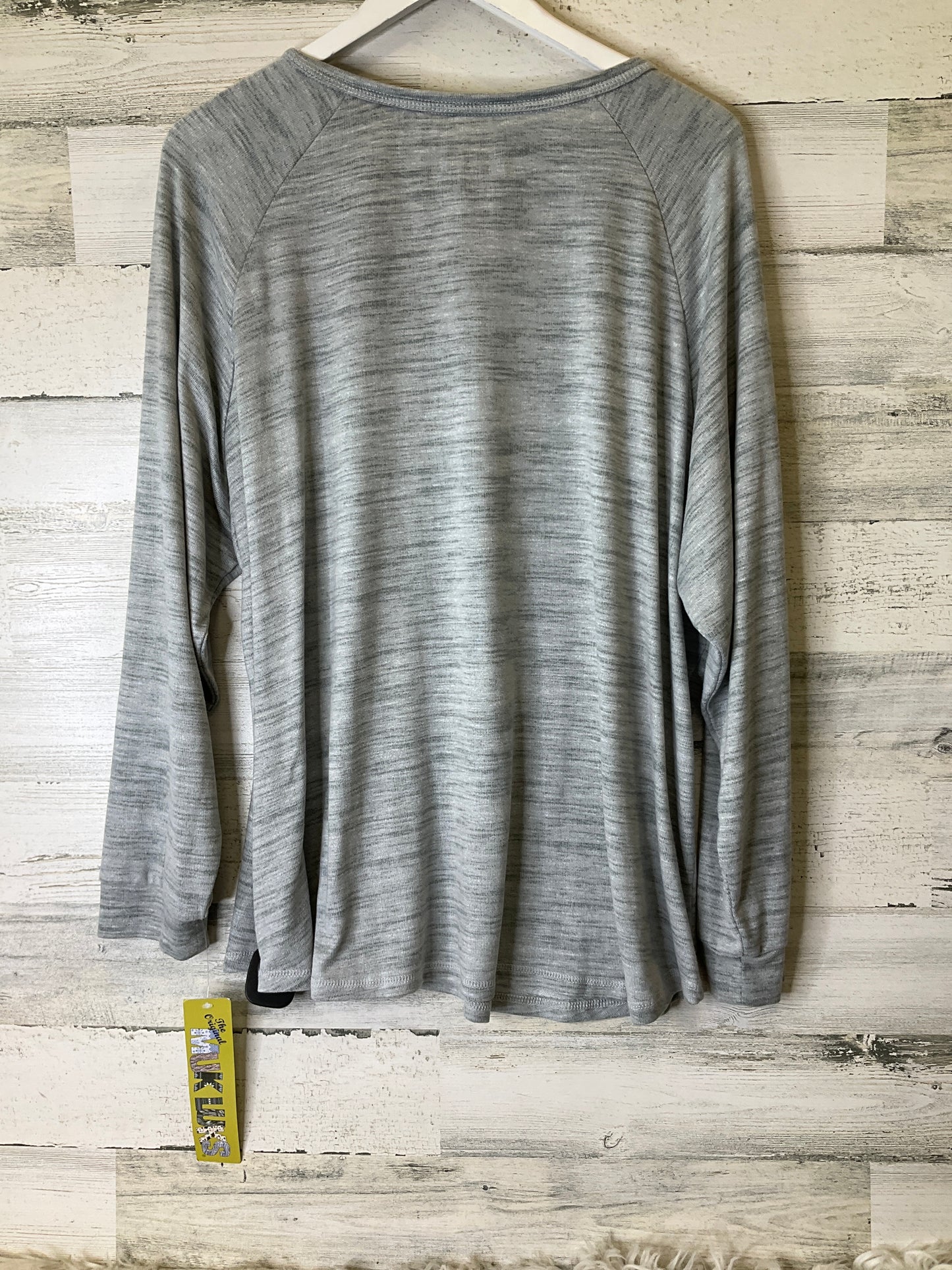 Top Long Sleeve By Muk Luks In Grey, Size: 2x